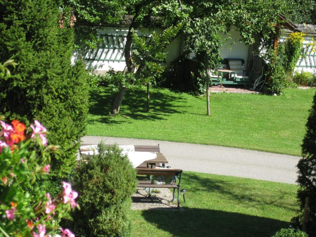 Pension Kasbergblick Scharnstein Buitenkant foto